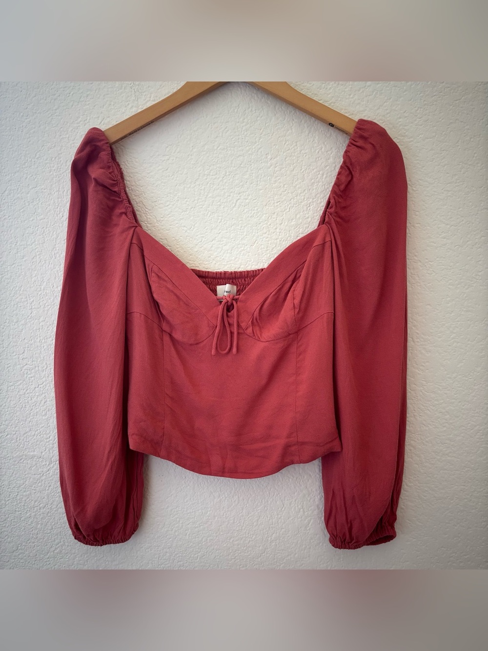 Aritzia Wilfred Aritzia Novella Blouse Rosy Red Puff-Sleeve Size Medium